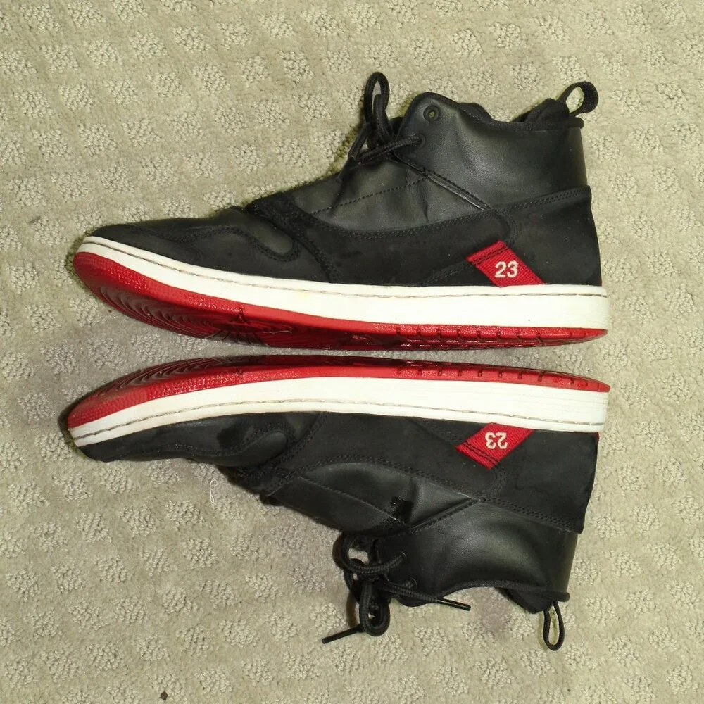 Men's 8.5 - Jordan Fadeaway Bred Mid-Top Basketball shoes